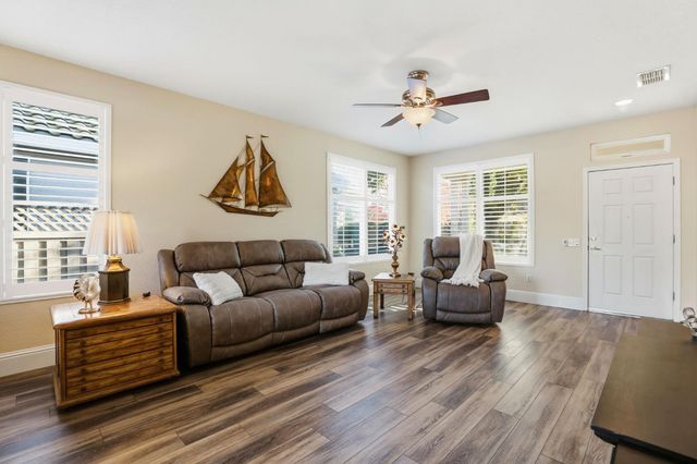 7016 Mule Team Way, Roseville, CA 95747