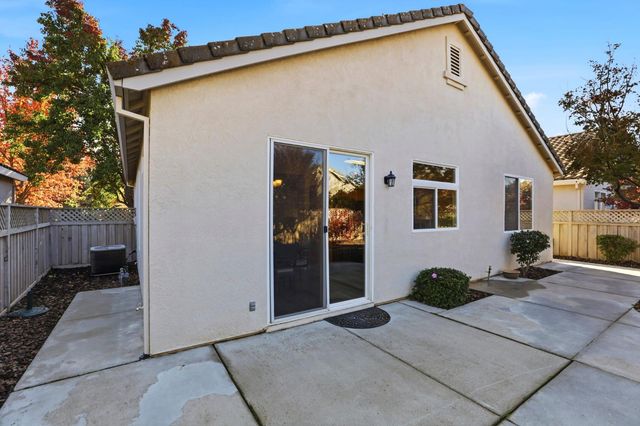 7016 Mule Team Way, Roseville, CA 95747