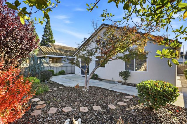 7016 Mule Team Way, Roseville, CA 95747