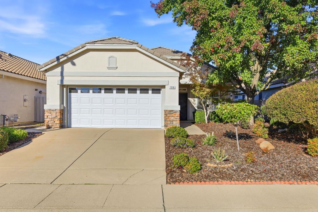 7016 Mule Team Way, Roseville, CA 95747