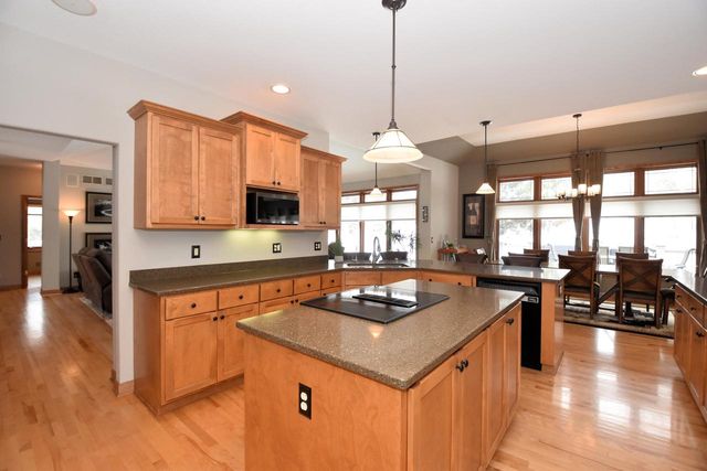 N77W23829 Sun Valley RUN, Sussex, WI 53089