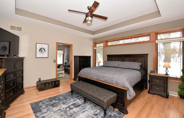 N77W23829 Sun Valley RUN, Sussex, WI 53089