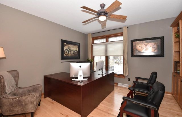 N77W23829 Sun Valley RUN, Sussex, WI 53089