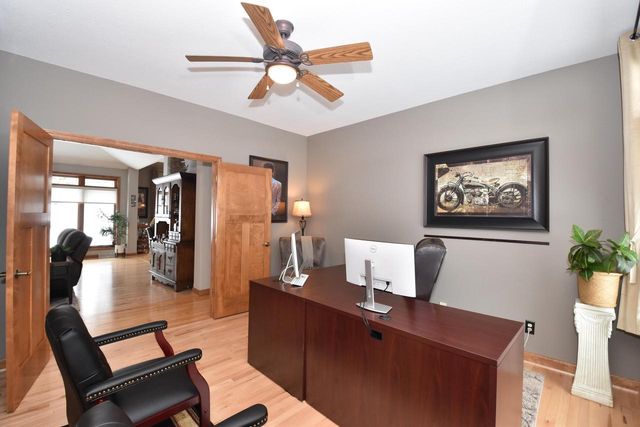 N77W23829 Sun Valley RUN, Sussex, WI 53089