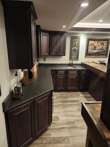 N77W23829 Sun Valley RUN, Sussex, WI 53089