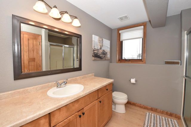 N77W23829 Sun Valley RUN, Sussex, WI 53089