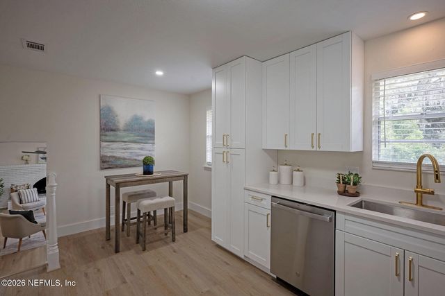 4061 HEATH Road, Jacksonville, FL 32277