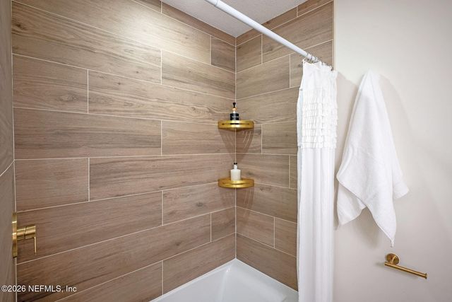 4061 HEATH Road, Jacksonville, FL 32277