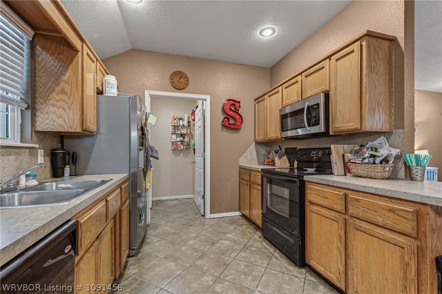 1919 N 55th Place, Fort Smith, AR 72904