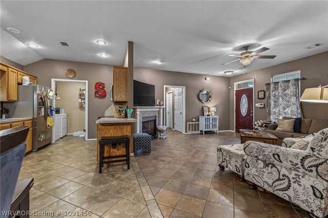 1919 N 55th Place, Fort Smith, AR 72904