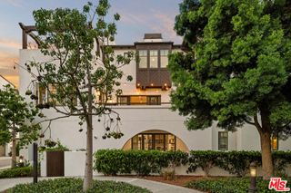 13049 S Icon Circle, Playa Vista, CA 90094