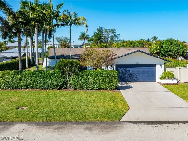 27080 Flossmoor DR, Bonita Springs, FL 34135