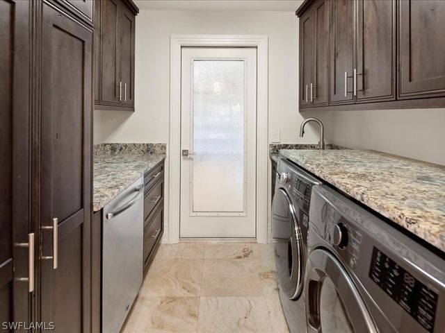 27080 Flossmoor DR, Bonita Springs, FL 34135