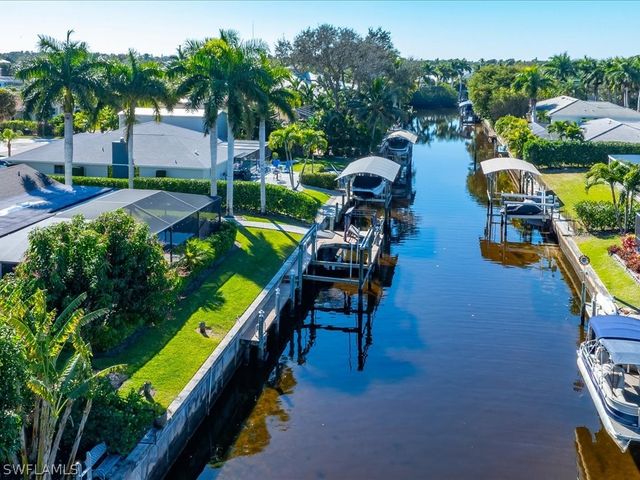 27080 Flossmoor DR, Bonita Springs, FL 34135