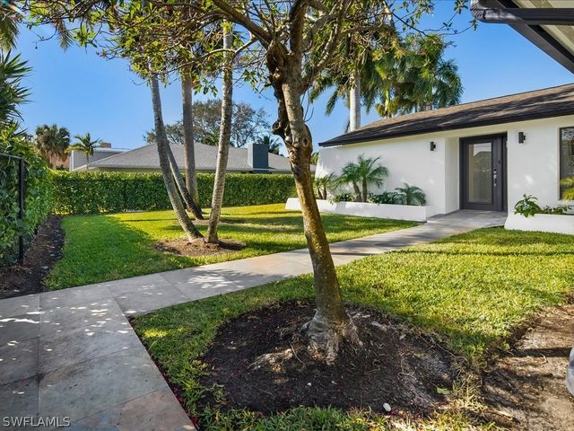 27080 Flossmoor DR, Bonita Springs, FL 34135