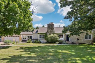 320 S Elmridge AVENUE, Brookfield, WI 53005
