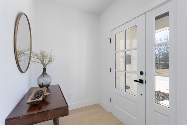 710 W White Avenue, Mckinney, TX 75069