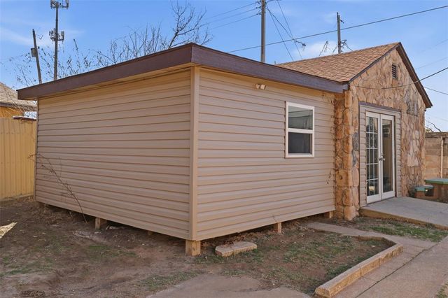 200 Oak Street, Midwest City, OK 73110