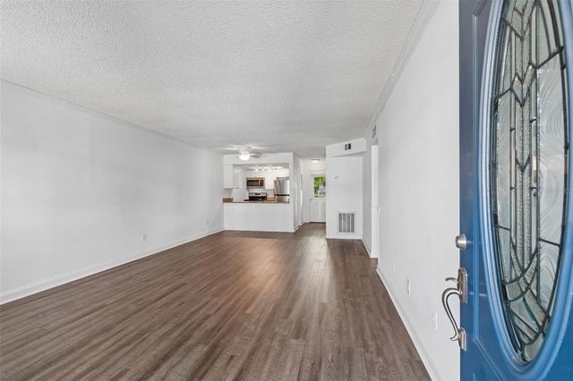 4813 MCELROY D108, Tampa, FL 33611