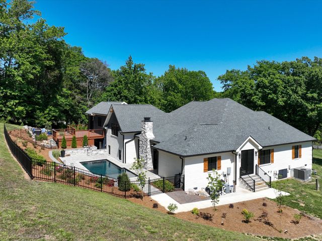 6659 Pinkston Rd, College Grove, TN 37046