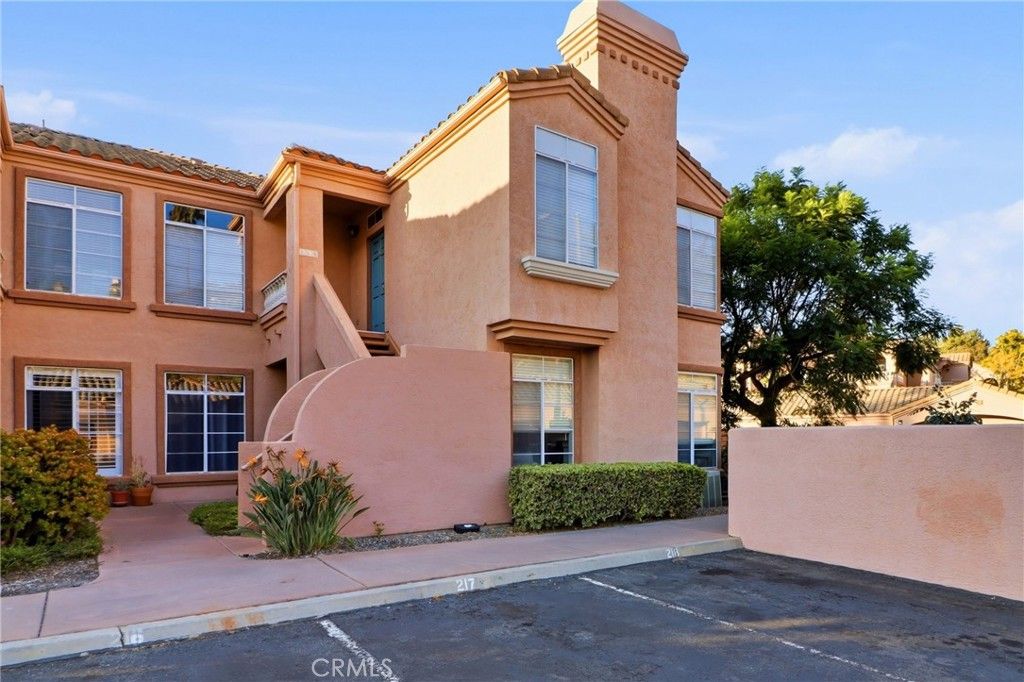 3535 Cameo Drive 114, Oceanside, CA 92056 — photo 2
