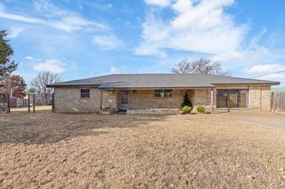 1108 S Hawley Street, Clarendon, TX 79226