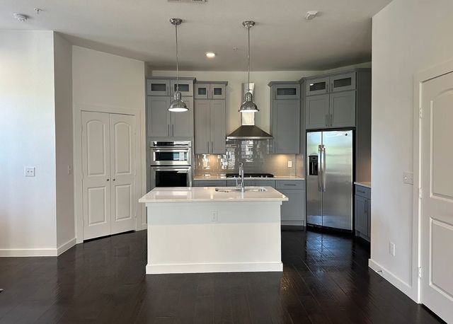 1211 Beaconsfield Lane 605, Arlington, TX 76011