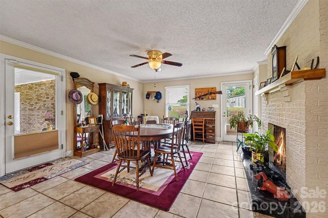 591 Mullis Road, Union Grove, NC 28689