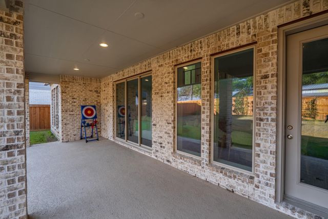 8435 Willow Whisper Lane, Magnolia, TX 77354