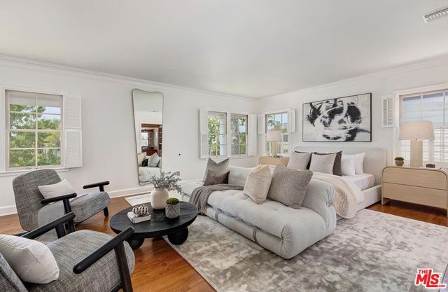 2718 Motor Avenue, Los Angeles, CA 90064
