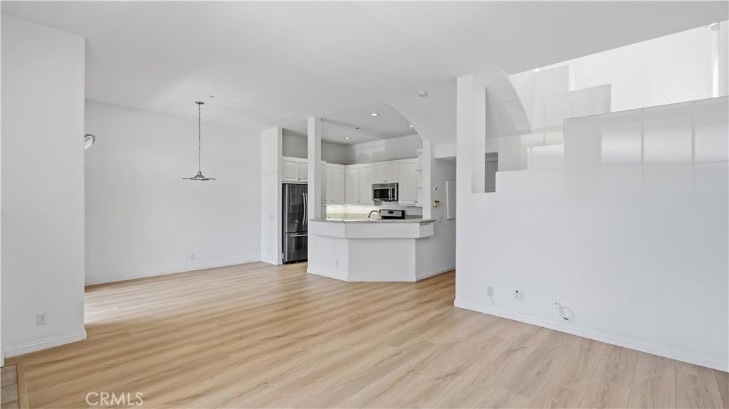 Image 2 of property listing at 3 Palmieri Aisle, Irvine, CA 92606