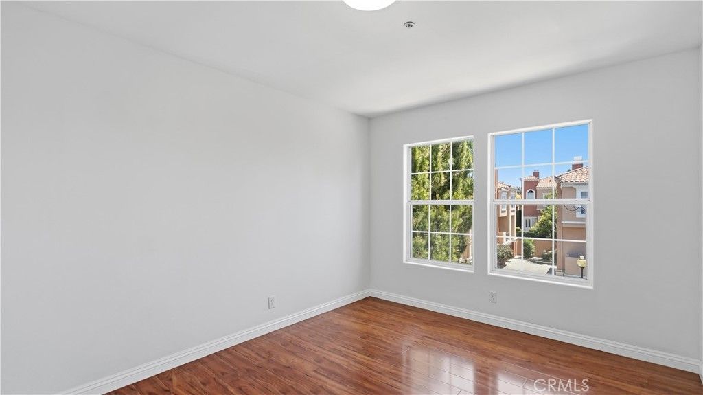 Image 9 of property listing at 3 Palmieri Aisle, Irvine, CA 92606