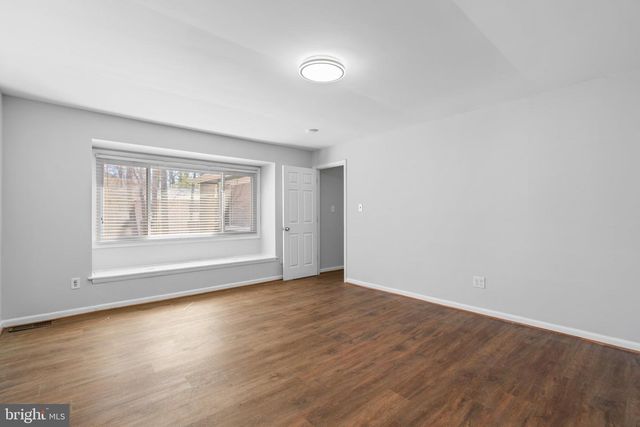 8583 SEASONS WAY, Lanham, MD 20706