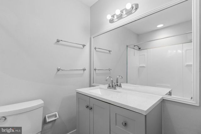 8583 SEASONS WAY, Lanham, MD 20706