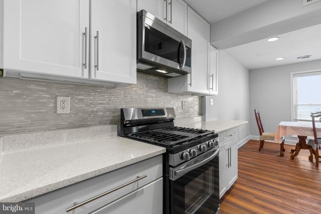8583 SEASONS WAY, Lanham, MD 20706