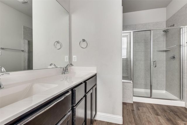 1900 Bel Air Drive, Arlington, TX 76010