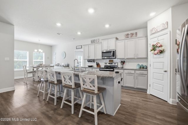 7237 Barley Drive, Ocean Springs, MS 39564