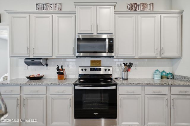 7237 Barley Drive, Ocean Springs, MS 39564