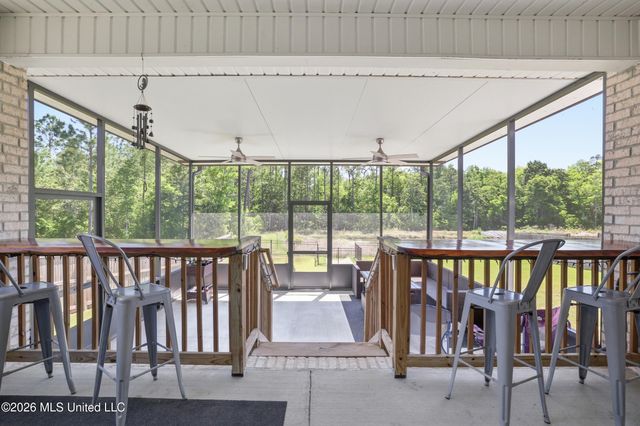 7237 Barley Drive, Ocean Springs, MS 39564