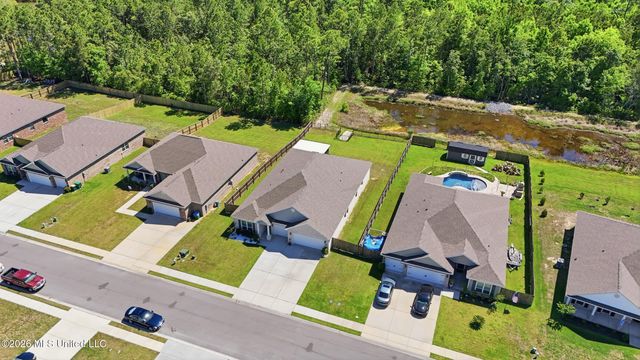 7237 Barley Drive, Ocean Springs, MS 39564