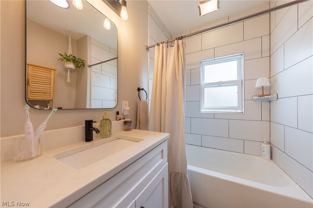 1859 W 58th Street, Cleveland, OH 44102