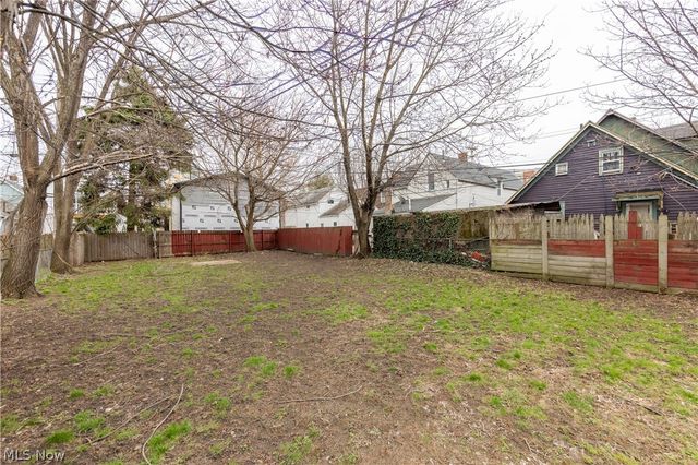 1859 W 58th Street, Cleveland, OH 44102