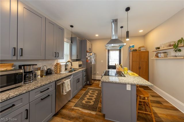 1859 W 58th Street, Cleveland, OH 44102