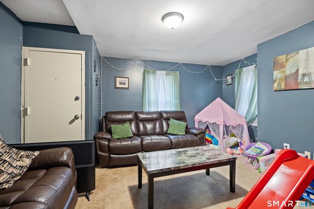 33 Martin Street, Hartford, CT 06120