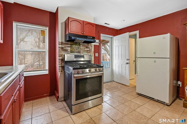 33 Martin Street, Hartford, CT 06120