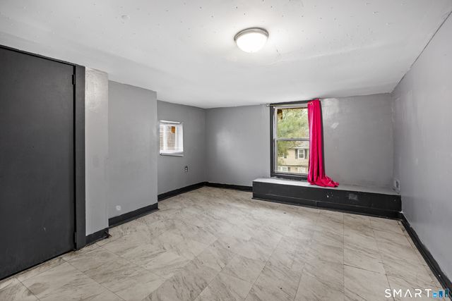 33 Martin Street, Hartford, CT 06120