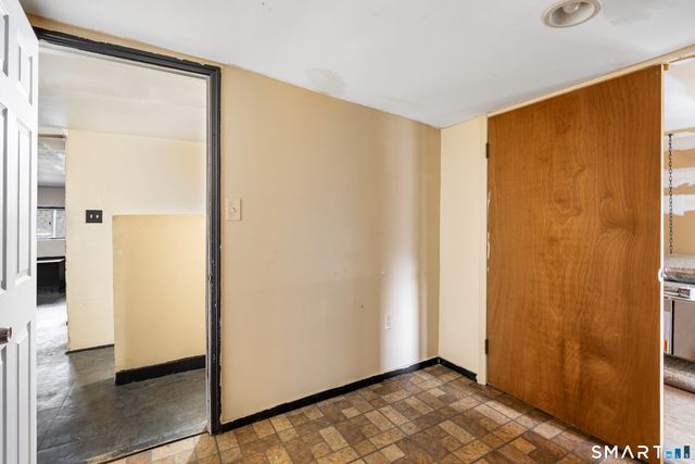 33 Martin Street, Hartford, CT 06120