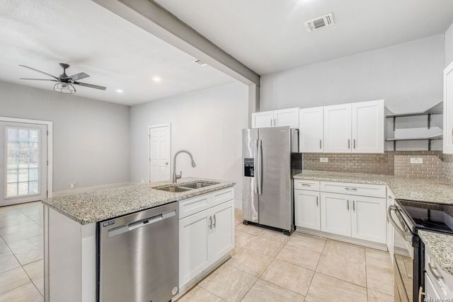 1127 Westfall, San Antonio, TX 78210