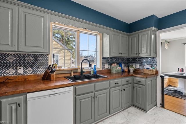 4108 Arlington PL, Portsmouth, VA 23707