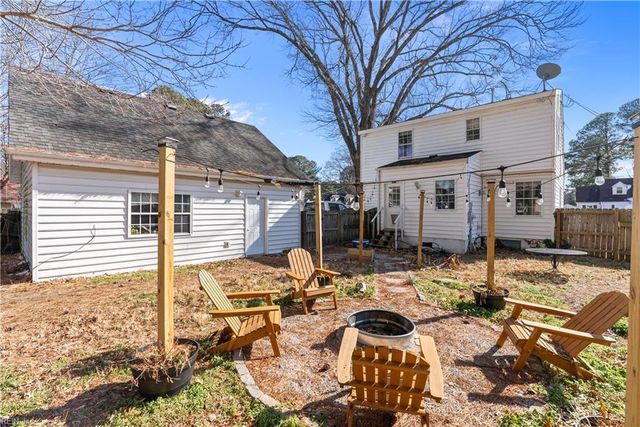 4108 Arlington PL, Portsmouth, VA 23707